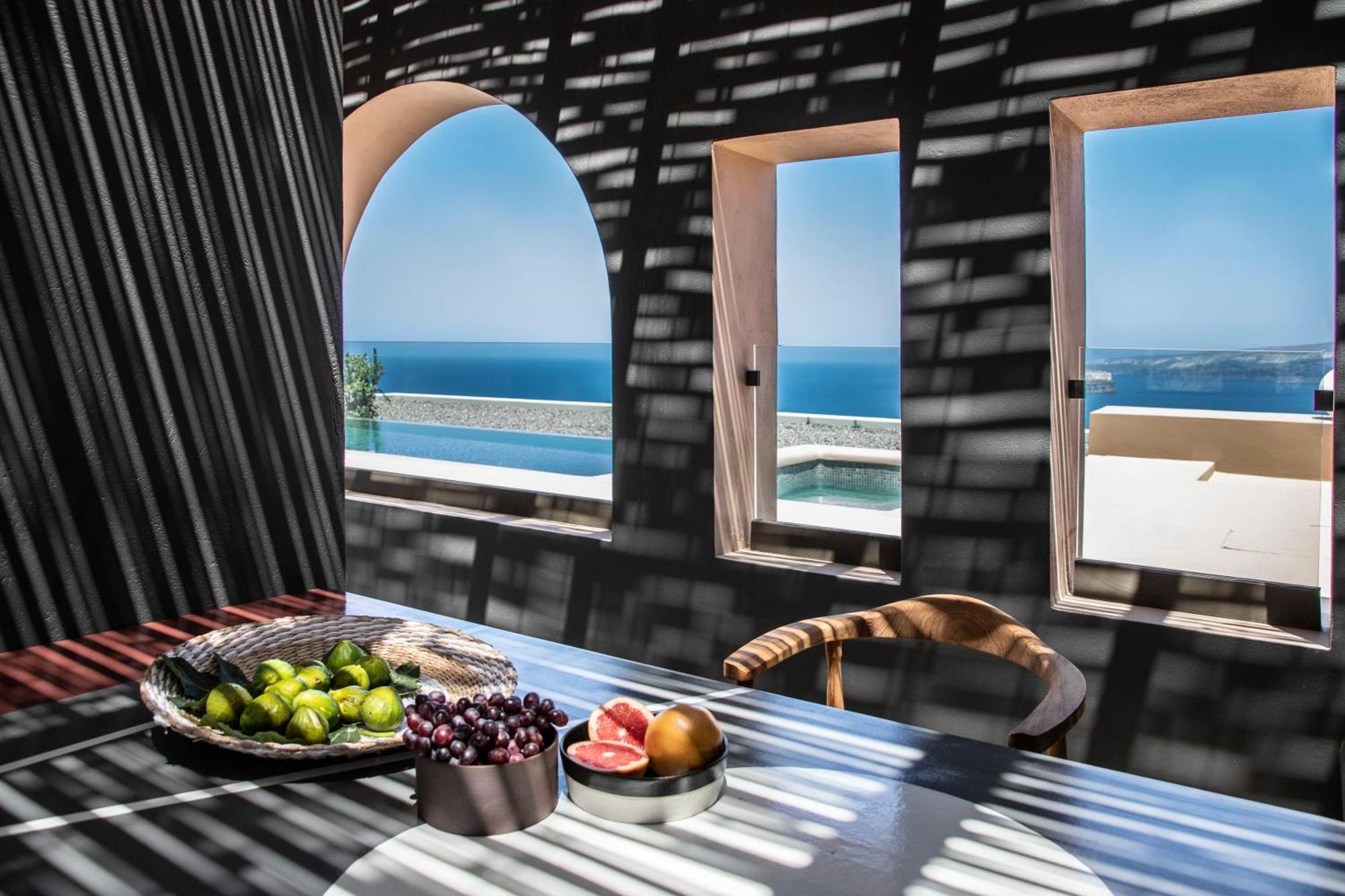 Serra Exclusive Suites Akrotiri  Exterior photo